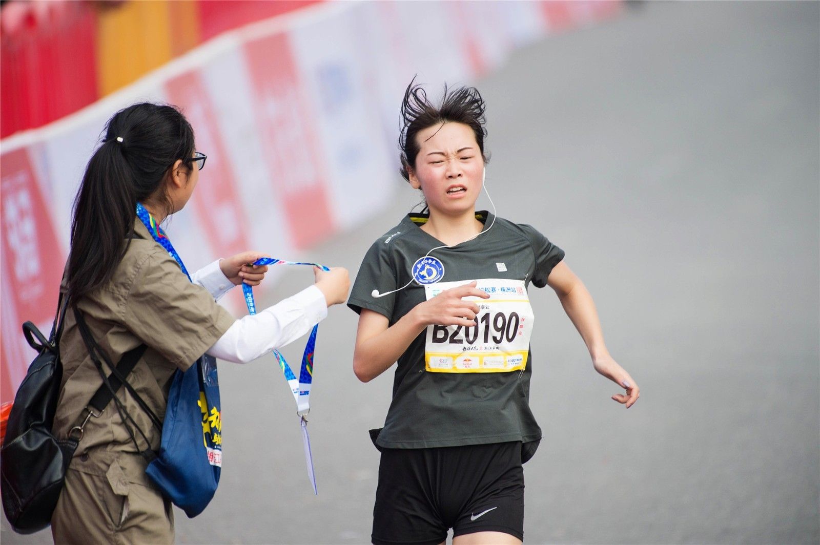 湖南JN江南体育管理有限公司