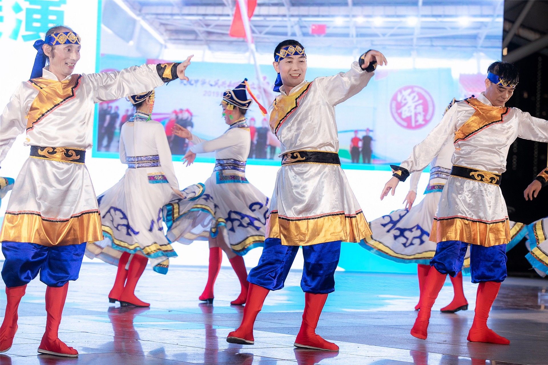 湖南JN江南体育管理有限公司