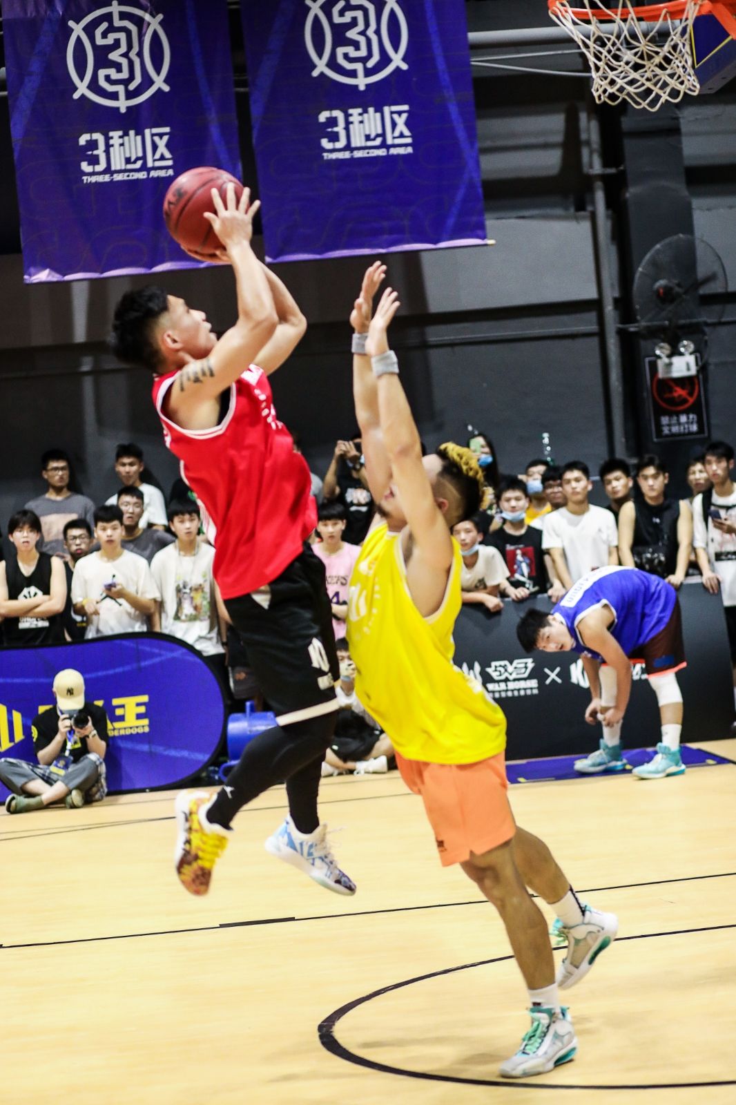 湖南JN江南体育管理有限公司