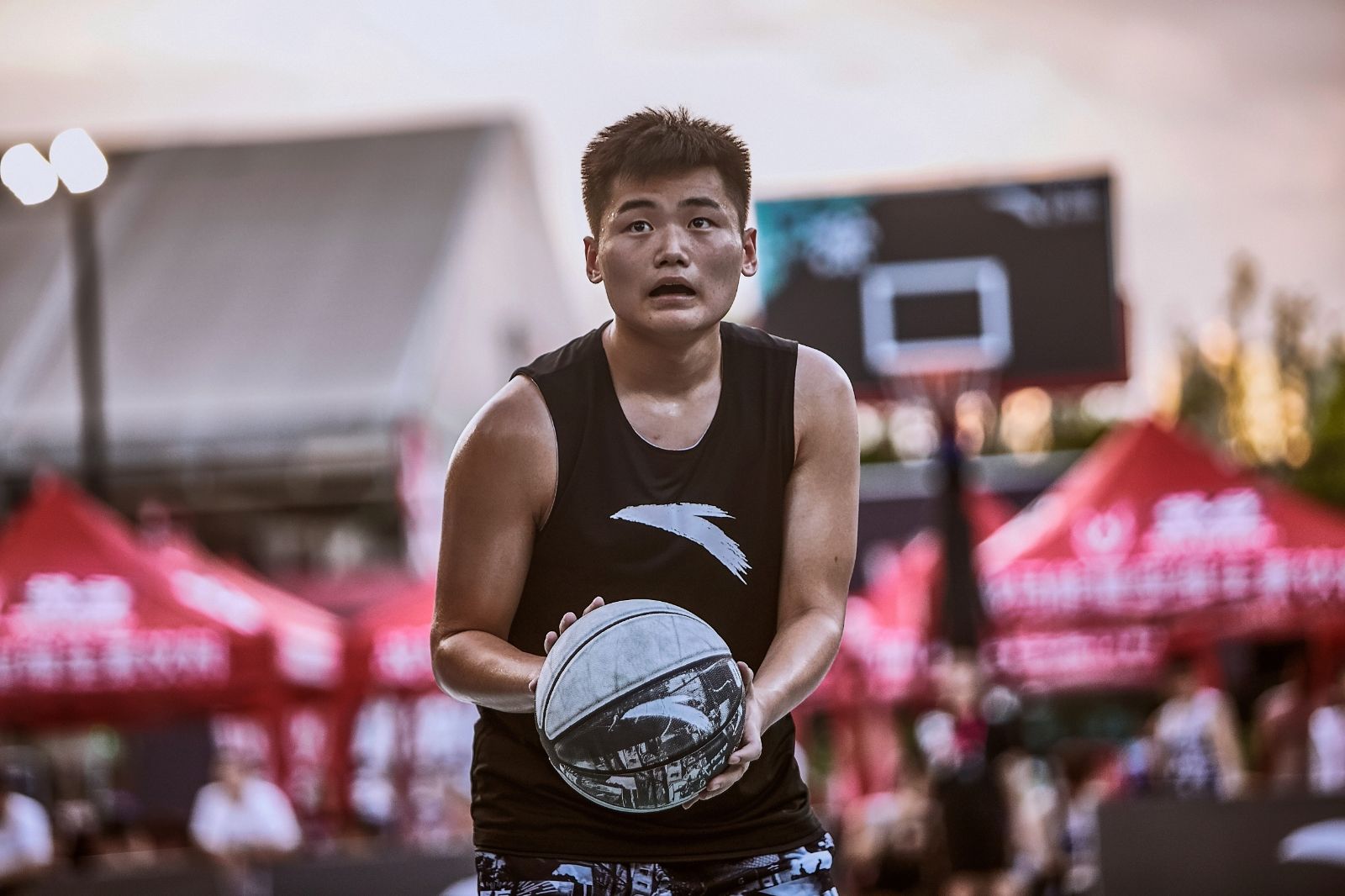 湖南JN江南体育管理有限公司