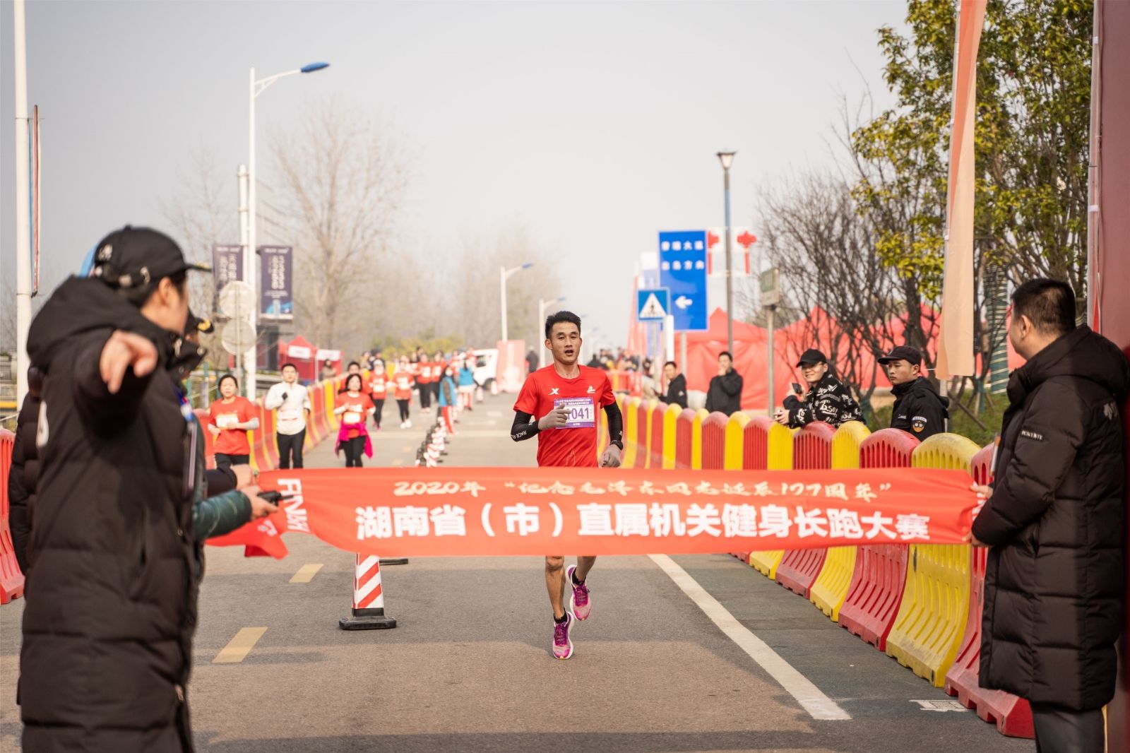 湖南JN江南体育管理有限公司