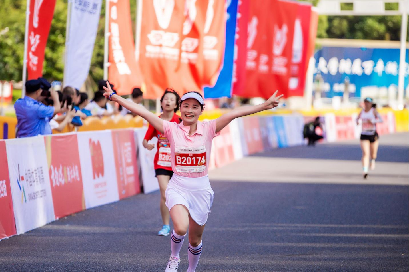 湖南JN江南体育管理有限公司