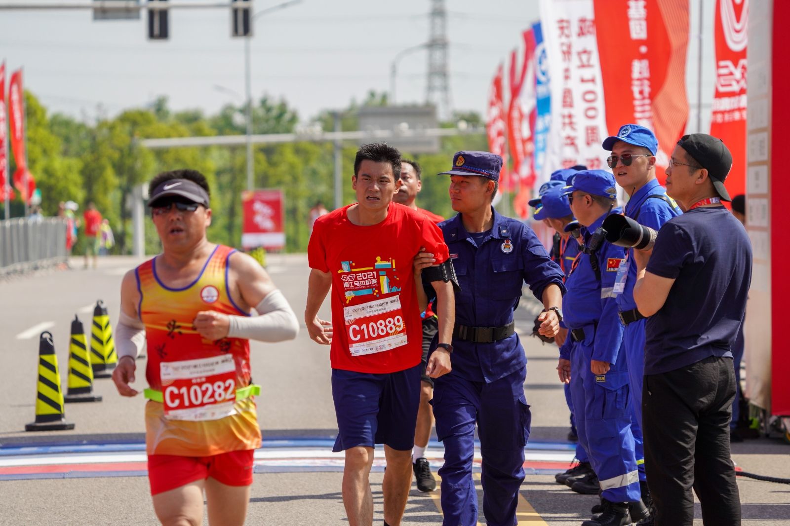 湖南JN江南体育管理有限公司