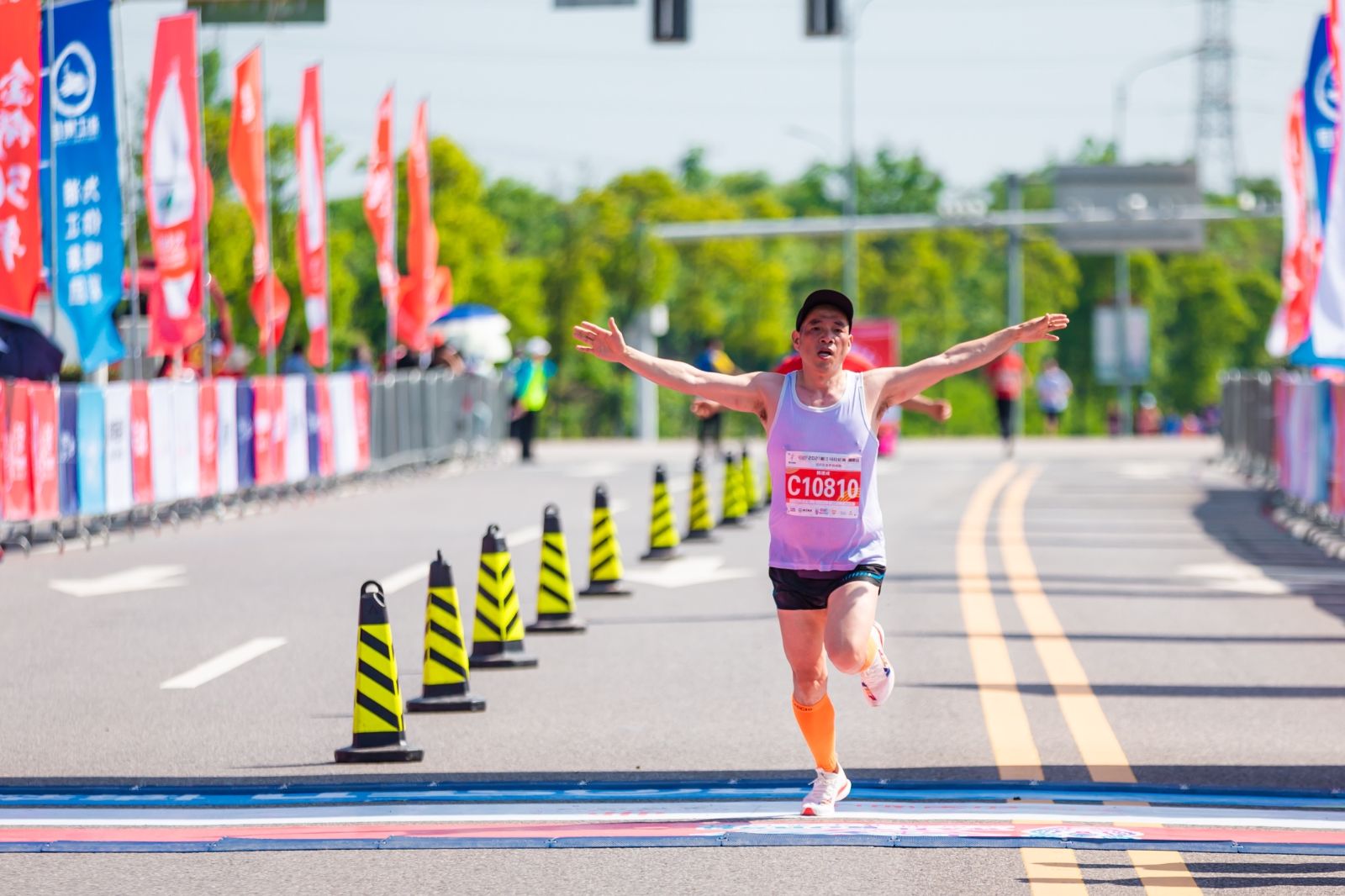 湖南JN江南体育管理有限公司